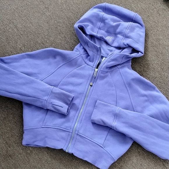 lululemon athletica Tops - Lululemon dark lavender scuba crop hoodie zip up